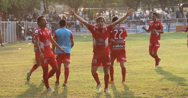 Juventud Independiente es líder y UES lucha por seguir en primera división