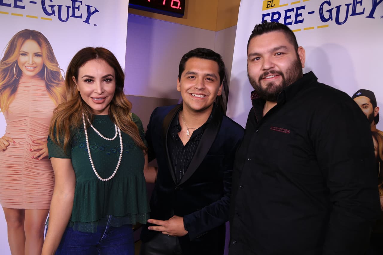 Los locutores de El Free-guey recibieron en cabina una vez más a Christian Nodal.