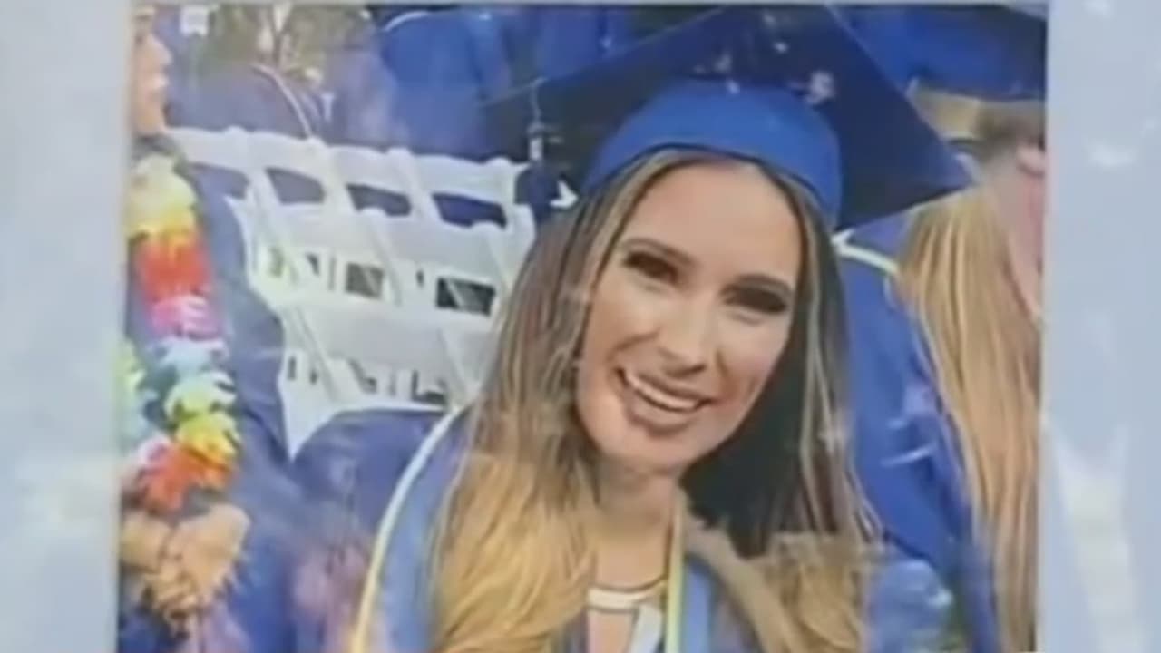 Este jueves, la familia y amigos de Monique la despidieron en la funeraria y en la iglesia. La madre pide a los detectives 
<b>"que hagan su trabajo y hagan lo que tienen que hacer para tener justicia para mi hija",</b> dijo Crespin.