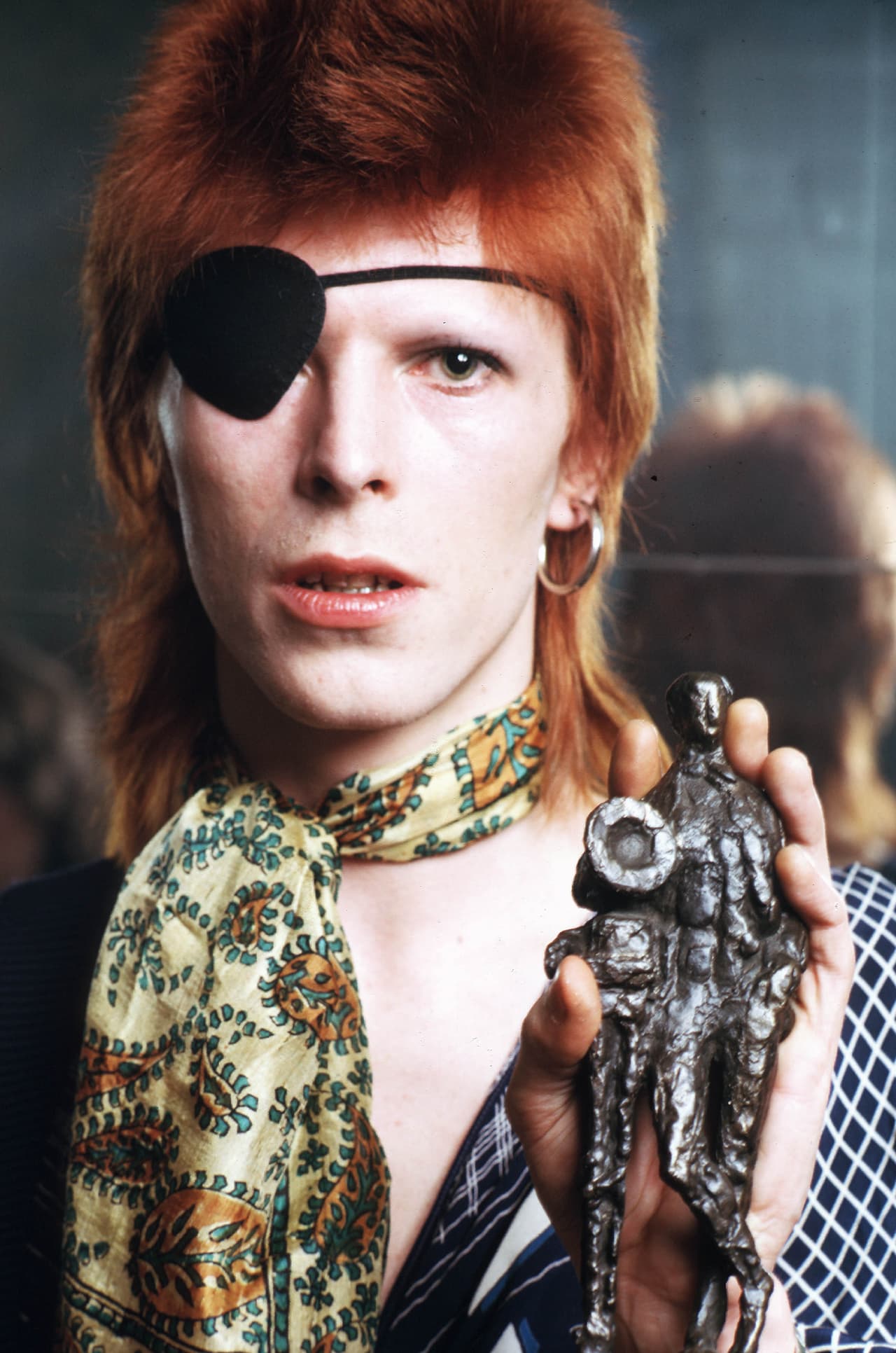 Otros medios, como The Sun reportaron que incenaración se dio horas después del fallecimiento del músico.