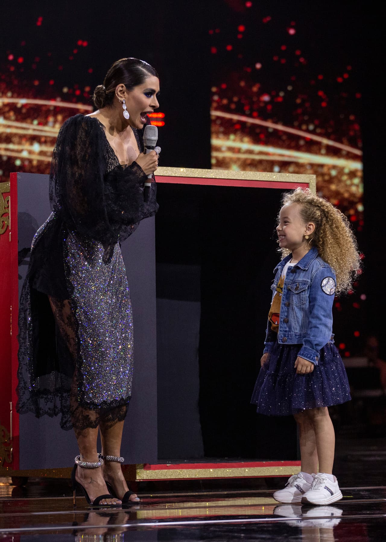 Las mellizas Génova y Carlota fueron las primeras dos carismáticas que pisaron el escenario de PG 2020.