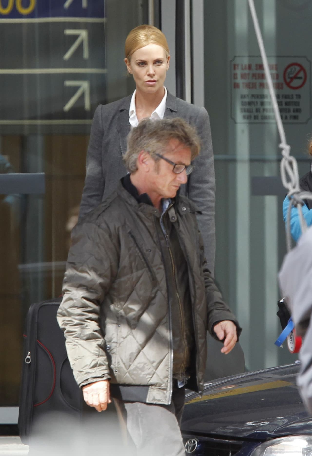 Charlize y Sean se vieron las caras nuevamente en Ciudad del Cabo.