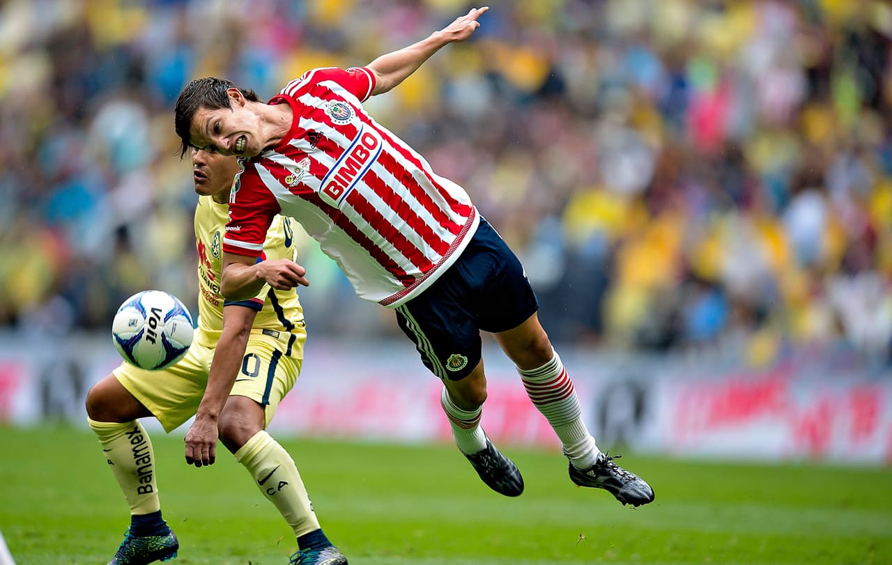 Antes del juego con Morelia, las Águilas recibieron siete goles en dos juegos (tres con Cruz Azul y cuatro con Tigres) y fue una señal de alarma que corrigieron ante Monarcas.