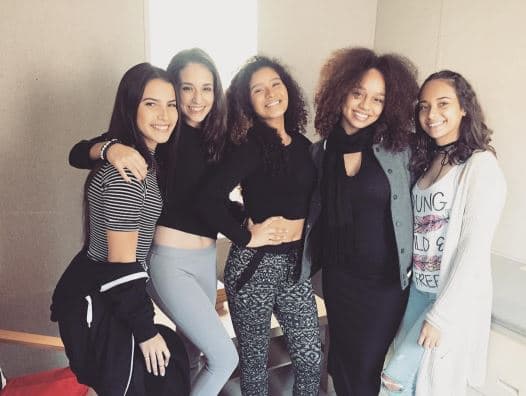 Su amistad con Zhamira, Sofía, Alondra y Verónica fue creciendo con el paso de las semanas.
