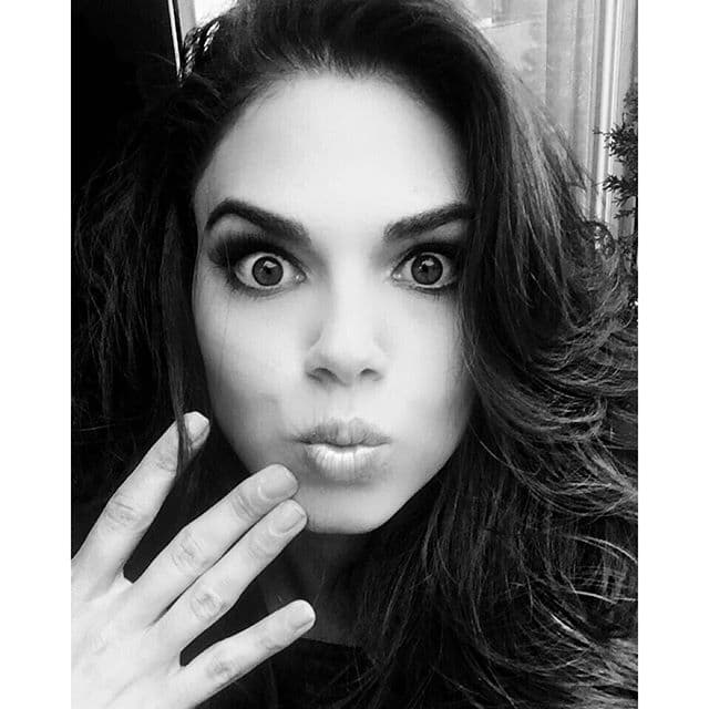 Recientemente la vimos presumiendo toda su sensualidad en sus redes sociales.