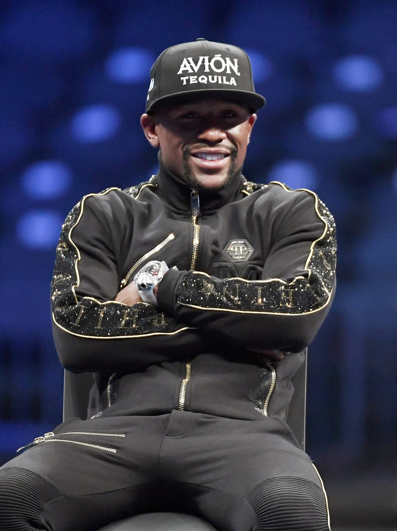 Luego, invitó a sus seguidores que le comenten a 50 Cent en sus páginas de Instagram, Twitter y Facebook y escriban mensajes irrespetuosos sobre “la rata infestada de herpes”.