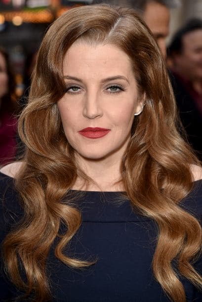 El cantante de ‘Don’t Be Cruel’ despedía a su hija, Lisa Marie, con un beso en la frente cada vez que dormía. Era un padre súper cariñoso.