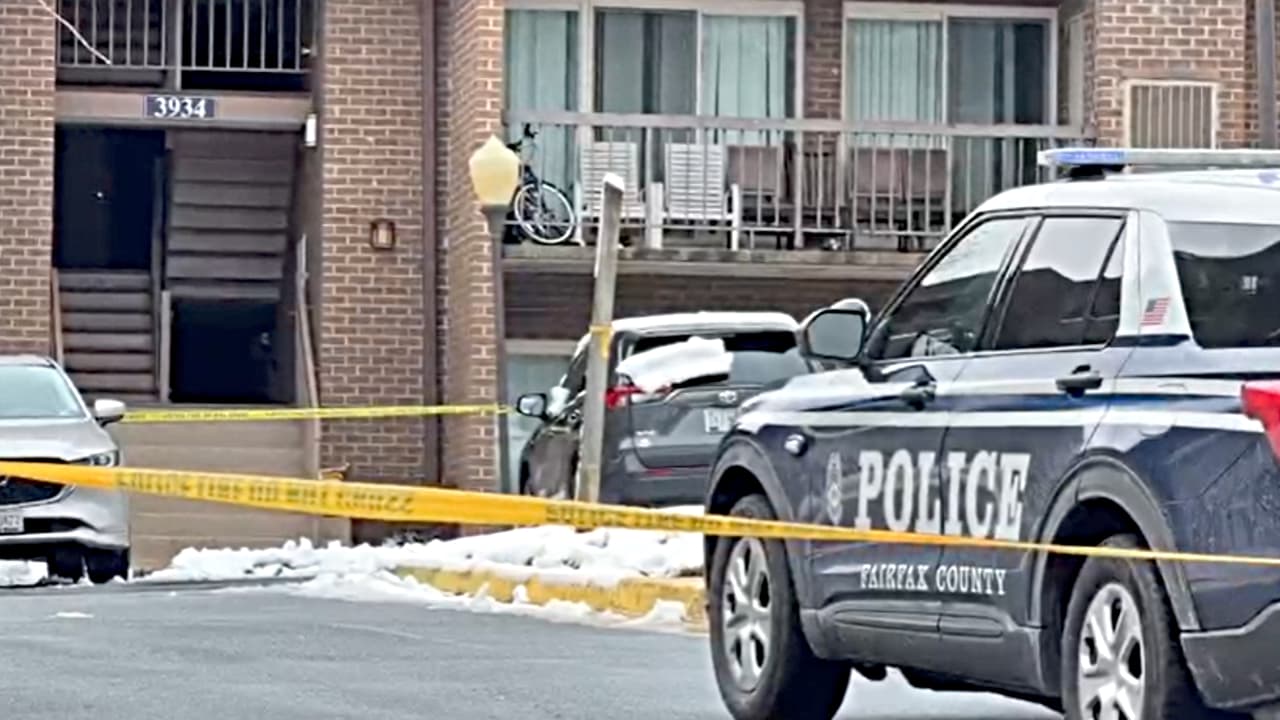 Madre e hija mueren apuñaladas en Fairfax; padre es abatido y otro hombre está grave
