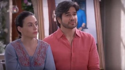 "[...] Soy un gran bendecido de Dios, cierro este increíble ciclo protagonizando el proyecto más exitoso de los últimos dos años de la empresa, bajo el mando de uno de los mejores productores que tiene la televisión latina en estos momentos (y con quien siempre soñé trabajar) siendo pareja (en mi humilde opinión) de la mejor actriz que tiene la televisión mexicana en estos momentos [...]", aseguró.