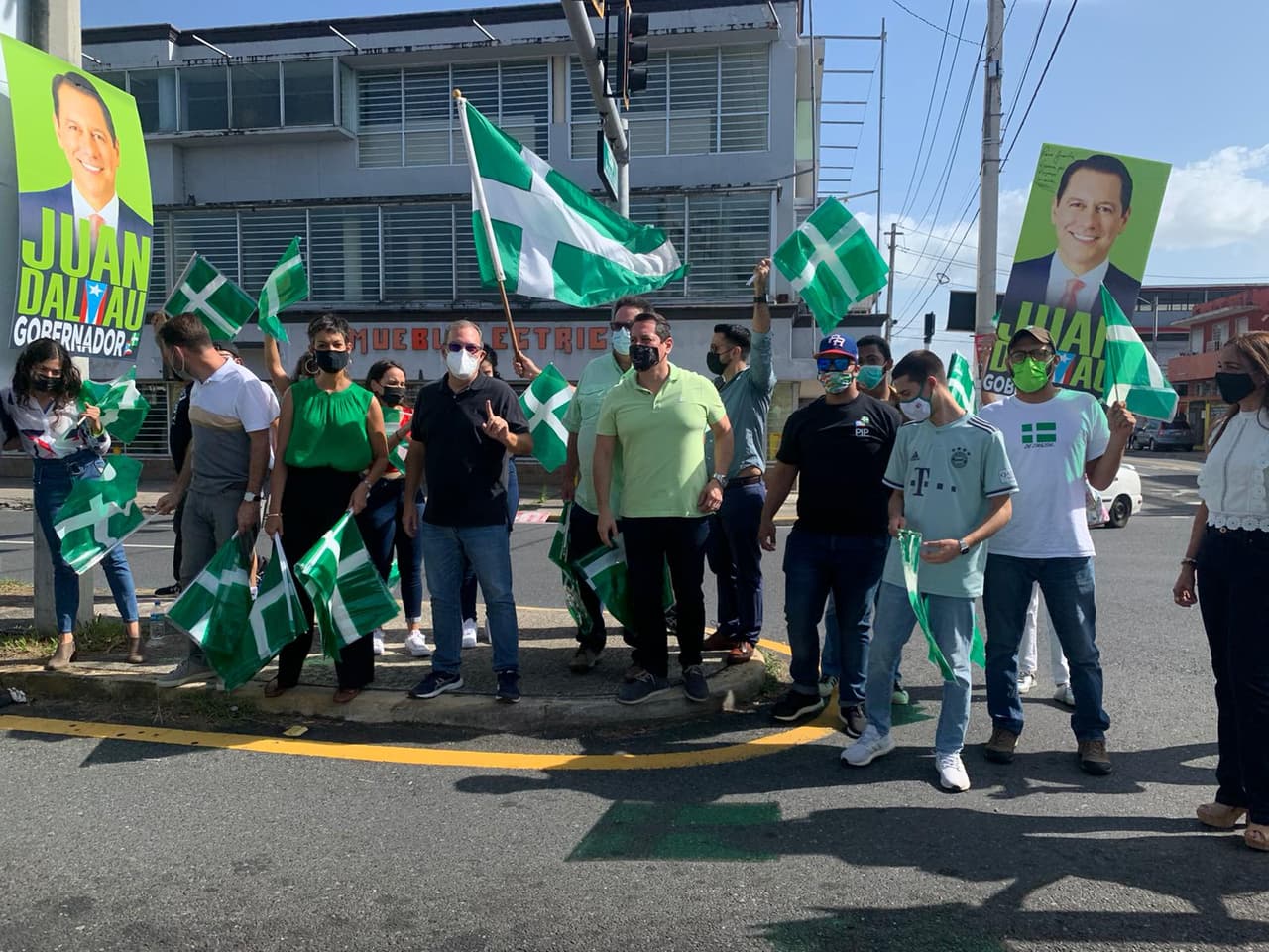 El cierre comenzó a transmitirse en la cuenta de Facebook de Juan Dalmau a las 12:00 p.m. “Ante la realidad de que todavía el país continúa enfrentando la pandemia del covid-19, es importante que quienes aspiramos a dirigir a Puerto Rico asumamos las responsabilidades correspondientes y demos el ejemplo", dijo el candidato.