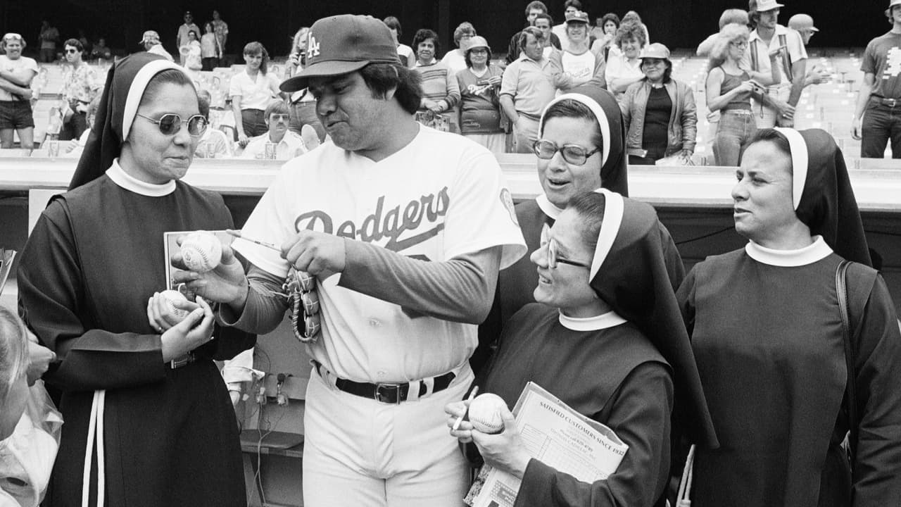 Así fue como la ‘Fernandomanía’ despertó el interés de las mujeres en el beisbol