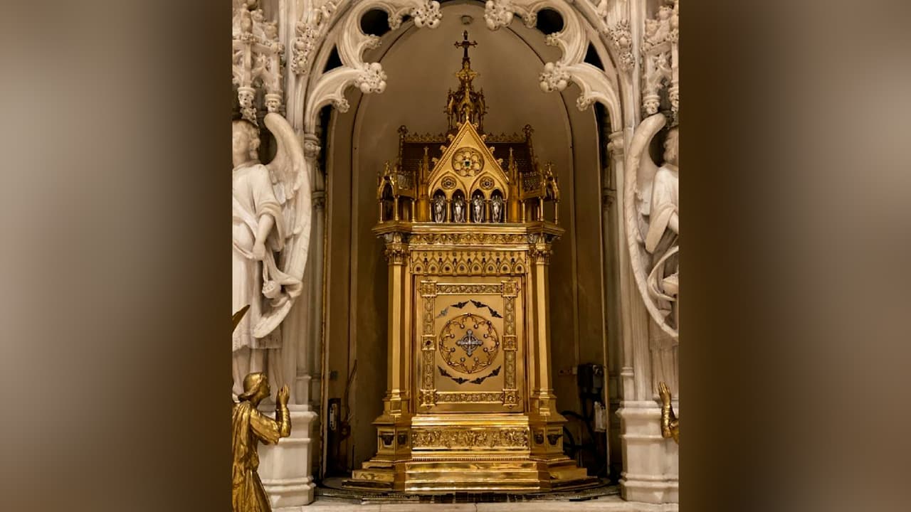 "La pieza es insustituible": Roban tabernáculo valorado en $2 millones de una iglesia de Brooklyn
