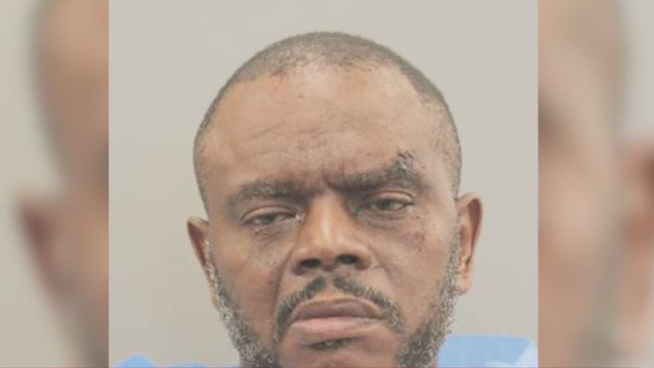 <b><a href="https://www.univision.com/local/houston-kxln/atropellamiento-robo-policia-mortal-uvalde-road-houston-texas-1">Jessica Garza</a></b> perdió la vida en un incidente ocurrido en el 
<b><a href="https://www.google.com/maps/place/600+Uvalde+Rd,+Houston,+TX+77015/data=!4m2!3m1!1s0x8640a480c4d2a88b:0xf0f1b748238309c1?sa=X&ved=2ahUKEwiYzM7I7abzAhWWvp4KHW_AAH8Q8gF6BAgUEAE" target="_blank">600 de Uvalde Road</a></b>, cuando un hombre identificado como Marcus Wayne Brock robó su camioneta de manera violenta con ella a bordo el pasado martes.