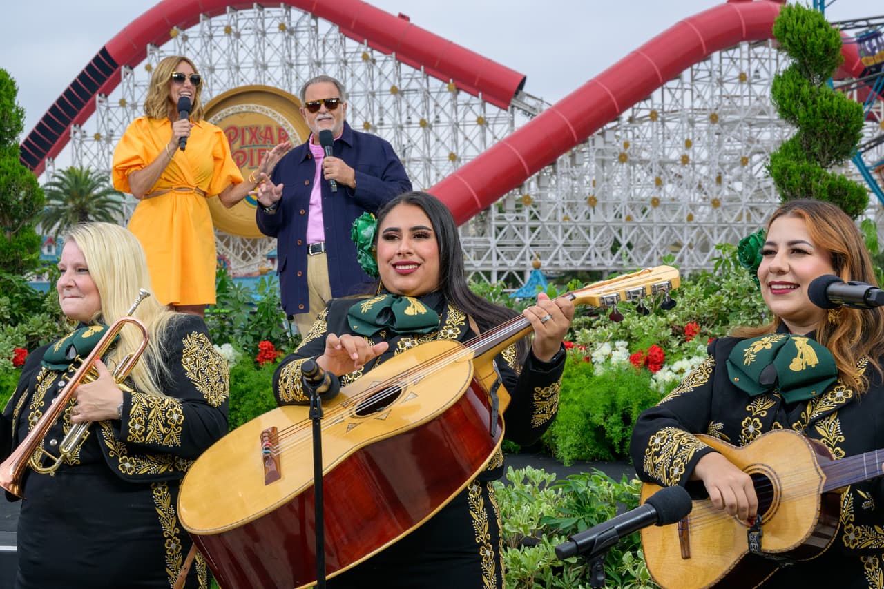 La música mexicana también estuvo presente y fue gracias a Mariachi Divas, grupo ganador de dos Latin GRAMMY.