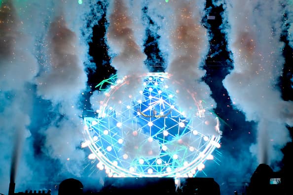 Estampas de las multitudes, los espectáculos y toda la diversión que han invadido el valle de Coachella durante el esperado festival de música y arte que se celebra en California.