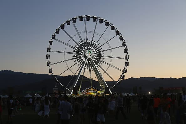 Estampas de las multitudes, los espectáculos y toda la diversión que han invadido el valle de Coachella durante el esperado festival de música y arte que se celebra en California.