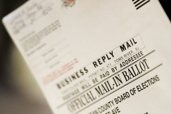 El último día para solicitar una boleta electoral para la Elección Primaria es el 15 de agosto de 2014.