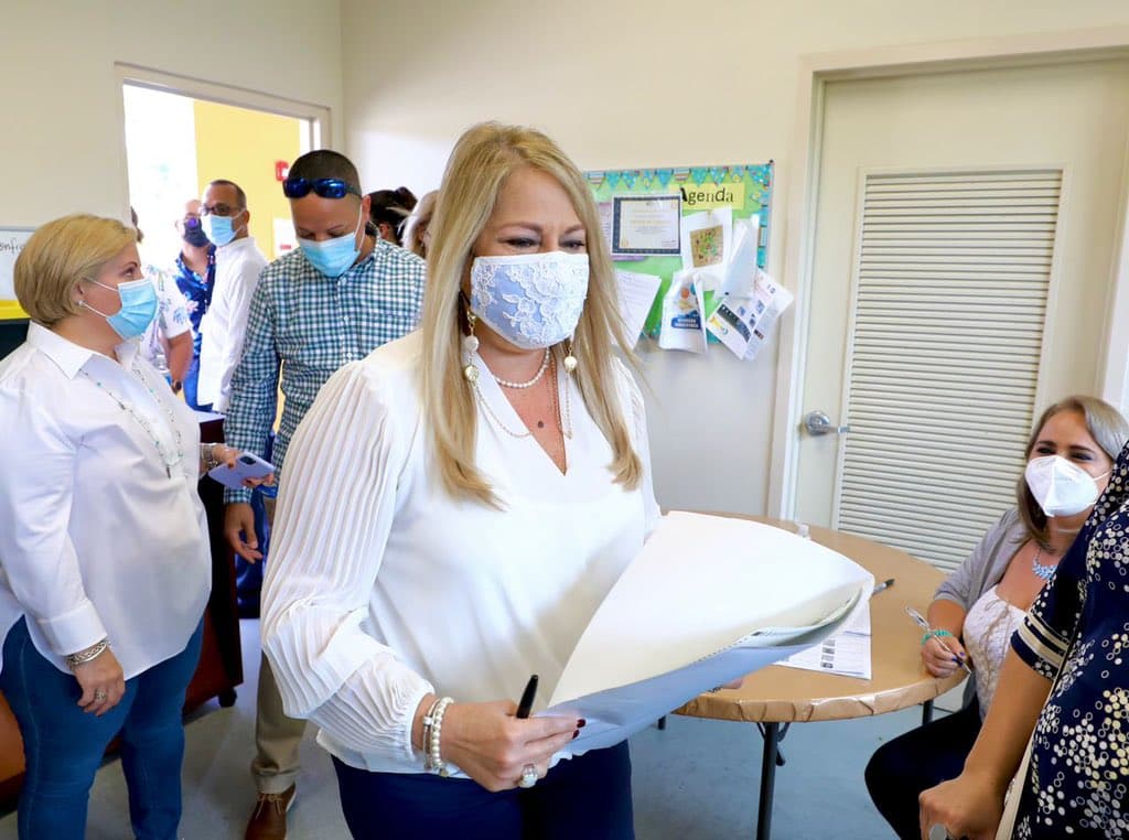 Wanda Vázquez felicita a Pedro Pierluisi y a las mujeres por su participación