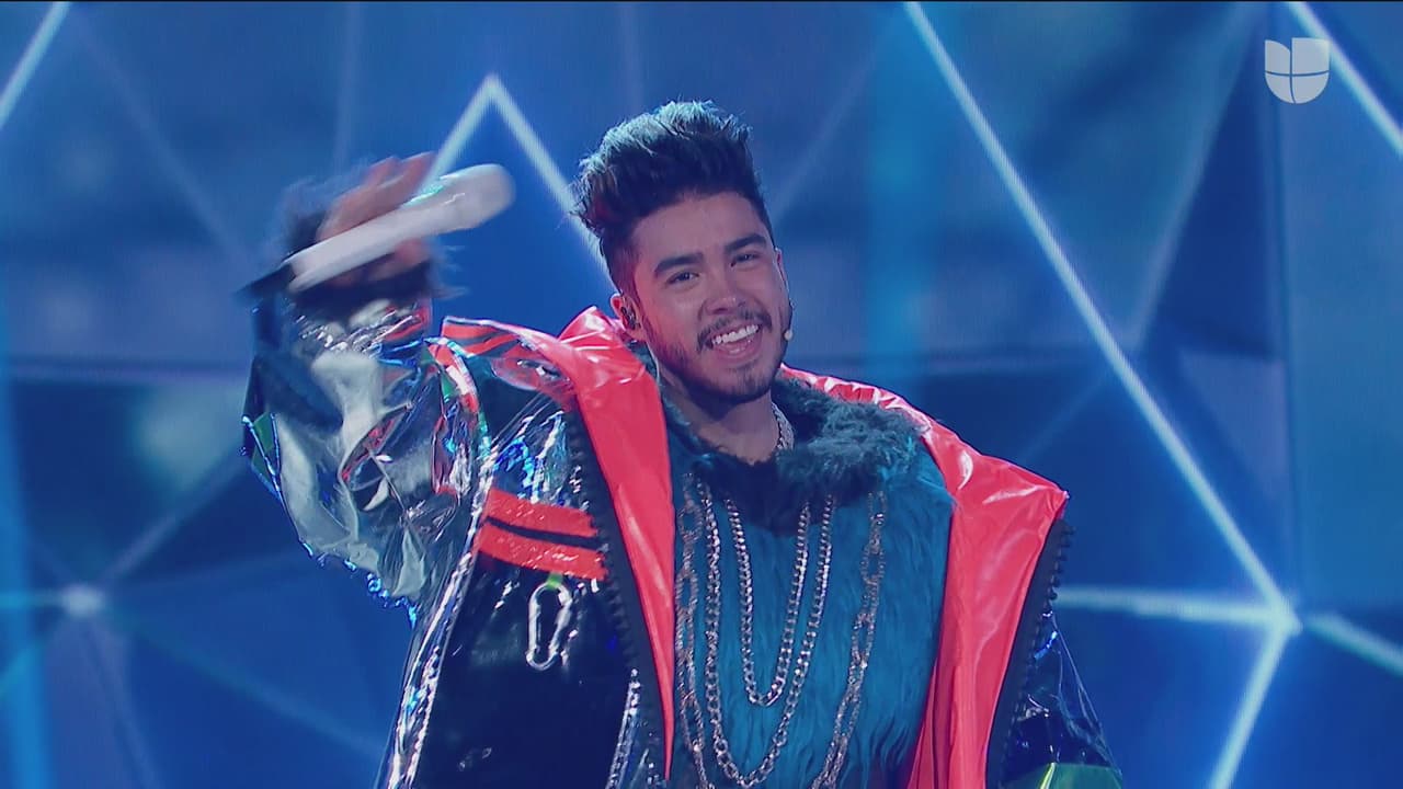 El tercer lugar se lo llevó Cebra, quien resultó ser el cantante de 24 años, Mario Bautista. Aunque entre las apuestas del panel de investigadores estaba Emilio Osorio y Juanpa Zurita, fueron Yuri y Carlos Rivera los que dieron en el blanco.