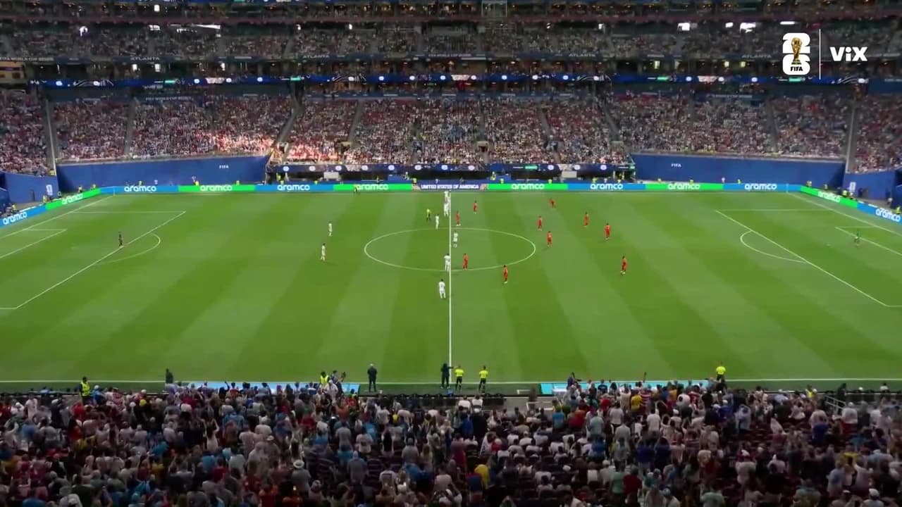 ¡Le anulan gol a Uzbekistán por posición adelantada!
