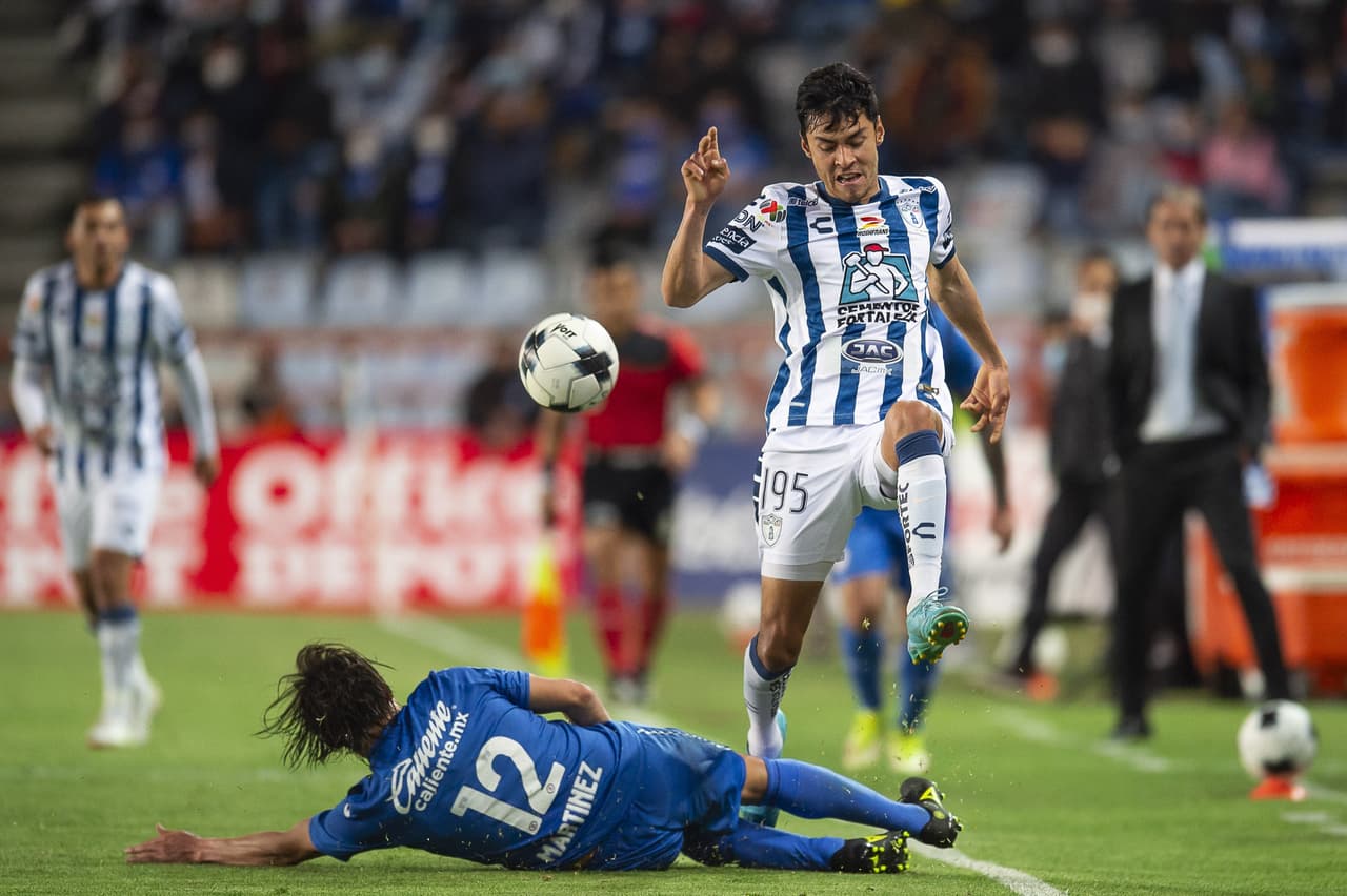 Pachuca derrotó a Cruz Azul y con ello retomó el liderato del Clausura 2022, además, hiló siete juegos sin perder.