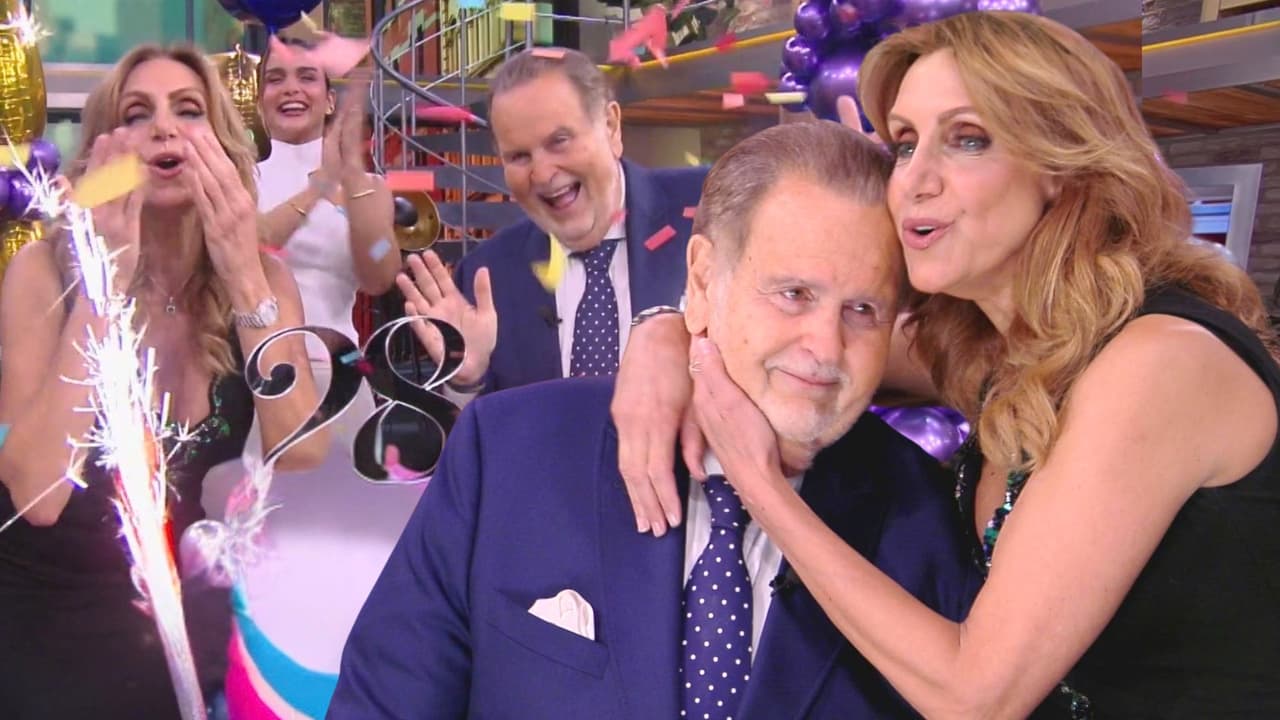 Raúl y Lili celebran 28 años juntos y protagonizan emotivo momento