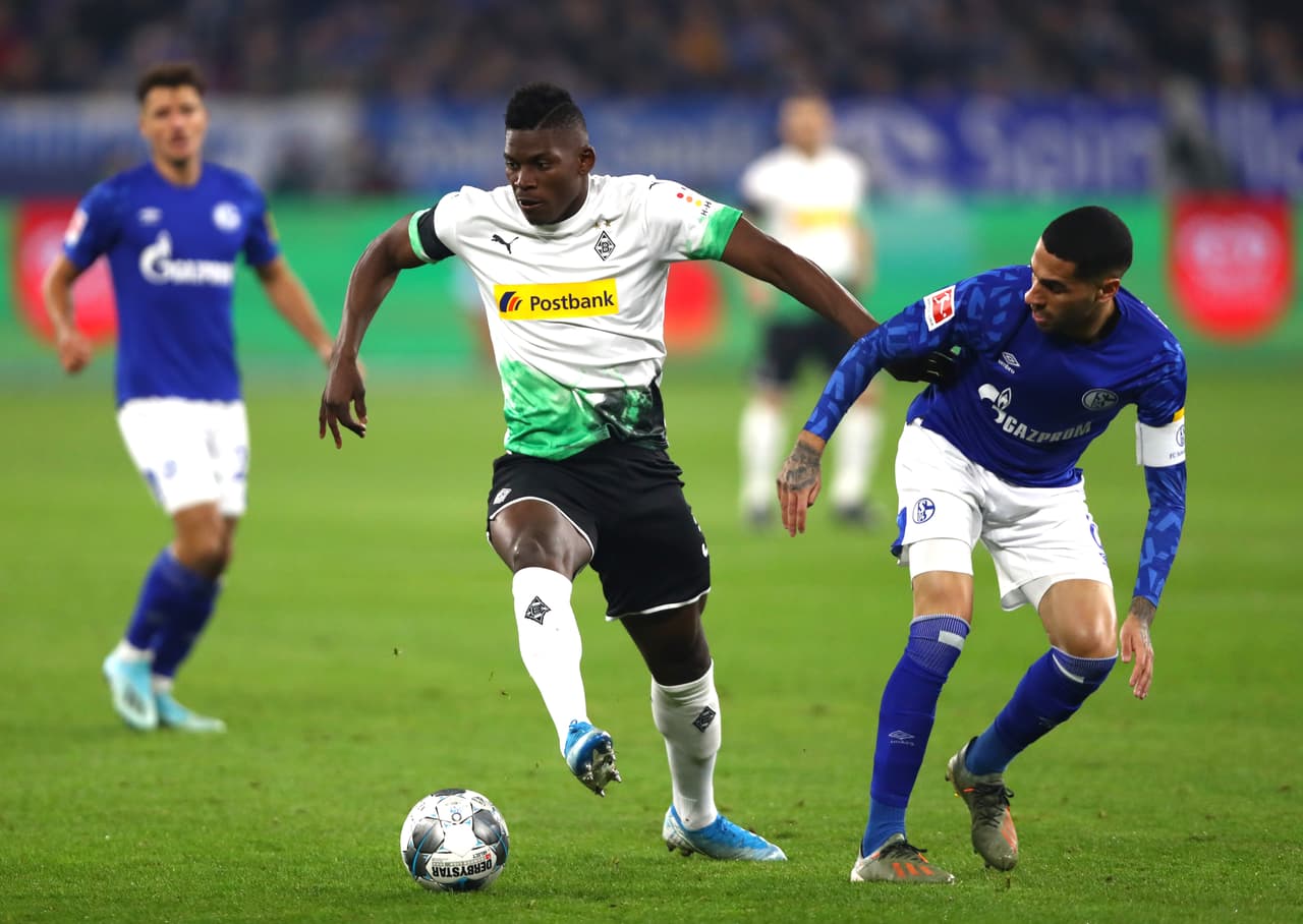 Suat Serdar (48’) y Michael Gregoritsch (58’) anotaron los goles para la victoria de los locales.