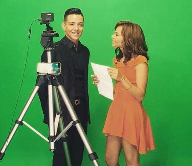 Se nota que el trabajo ha estado intenso, pero no paran de divertirse.