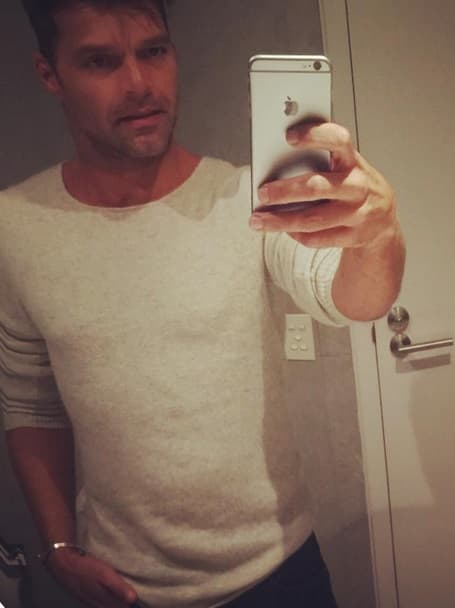 Y luego se tomó una foto frente al espejo, porque sabe que a sus fans les encanta.