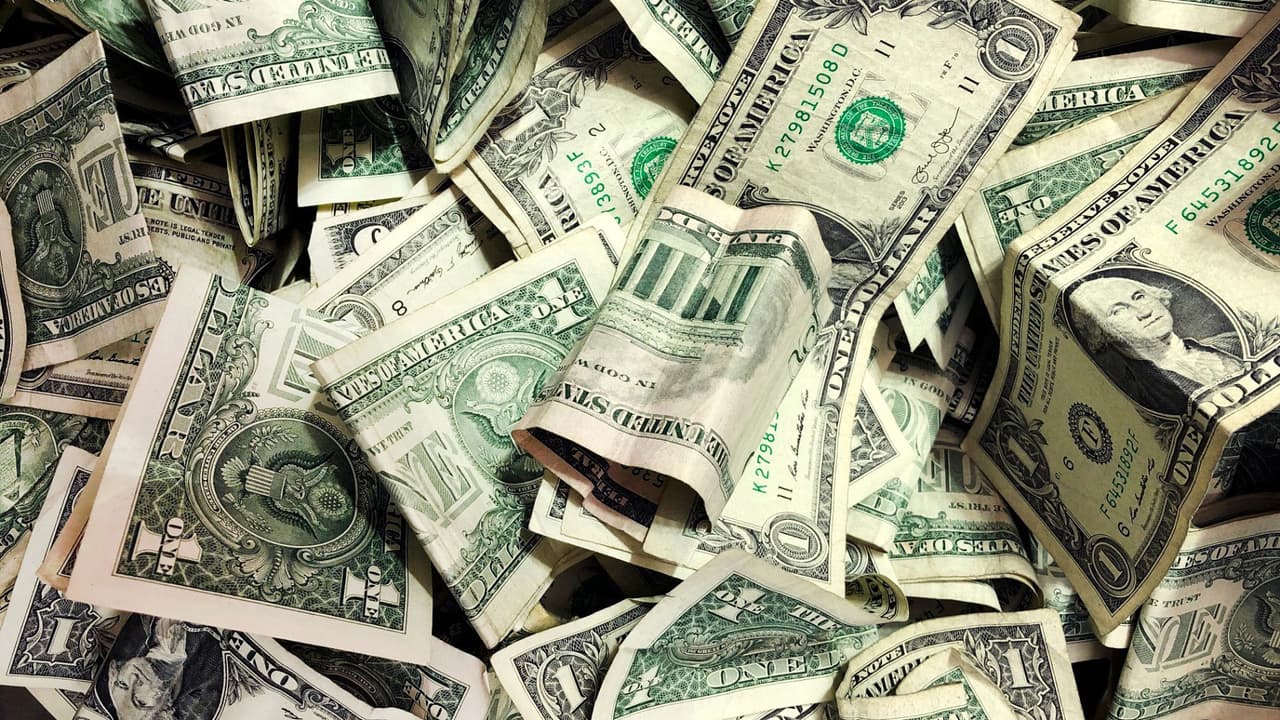 Paterson abre lotería para que familias reciban $400 por un año, así te puedes inscribir