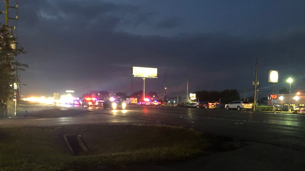 Muere una mujer tras ser atropellada por varios vehículos en la Autopista 6, al suroeste de Houston