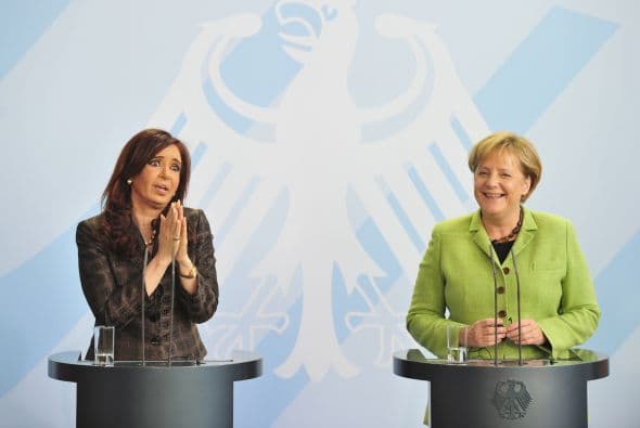 La canciller federal, Angela Merkel, por su parte, propuso tras la reunión con Fernández "la reactivación de la comisión mixta entre ambos países" que, según la política germana, "hace casi 20 años que está parada".