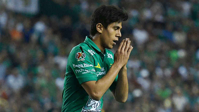 Chivas, a la espera; Macías sin arreglo con León