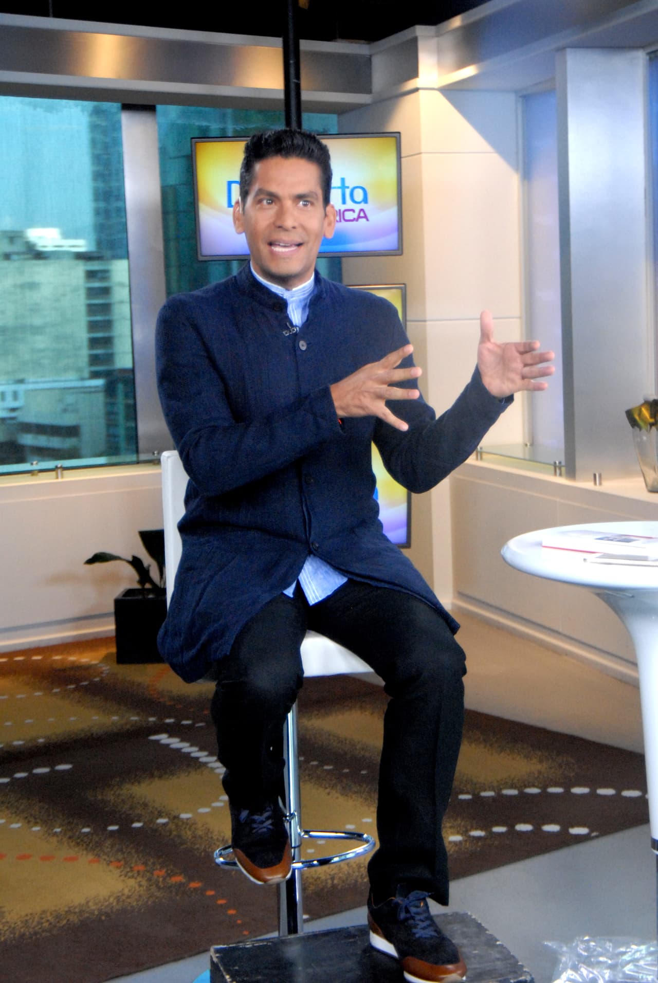 No te tomes nada personal, es sólo una opinión y no significa que tenga razón.