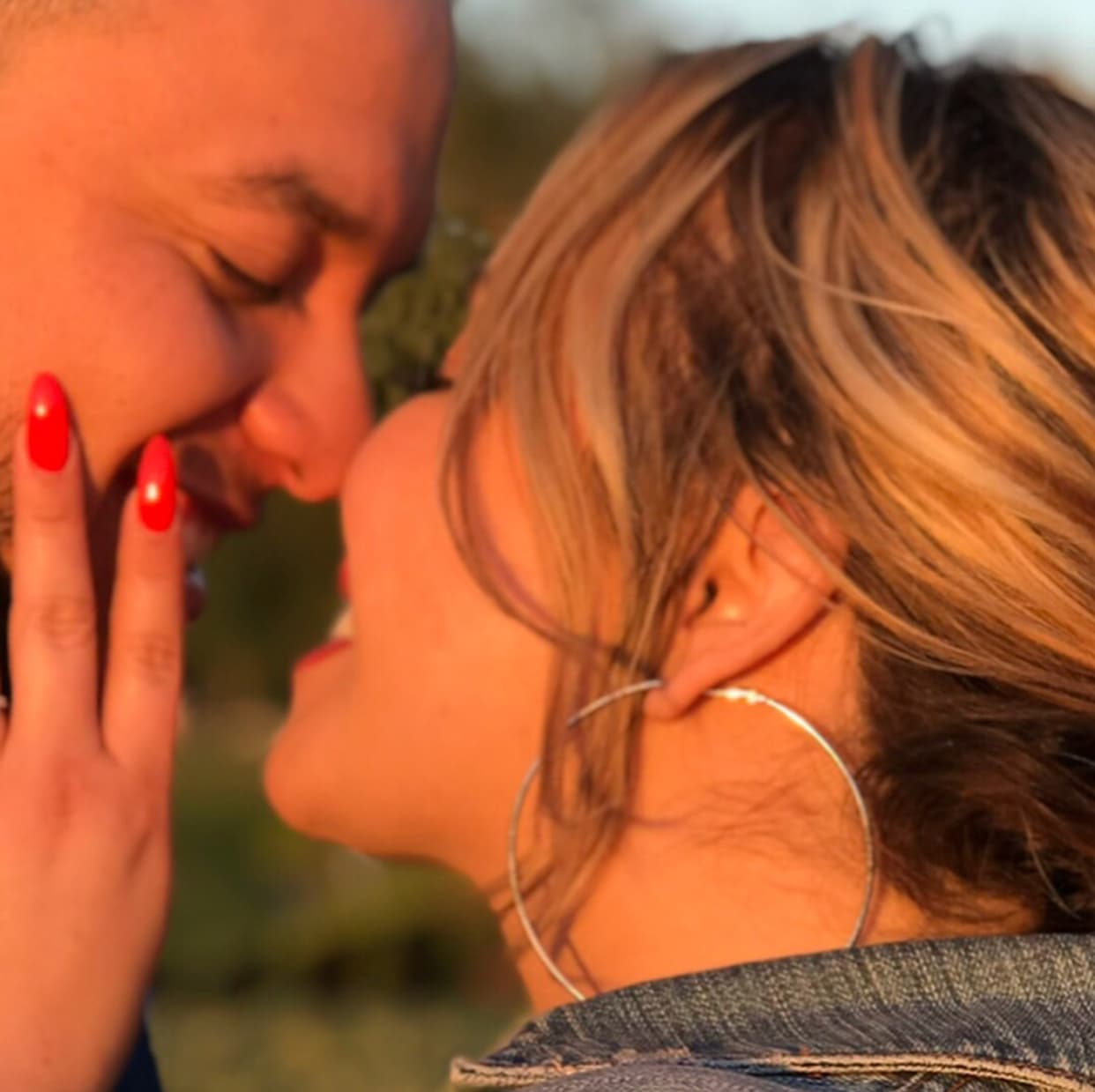 Pero así es el amor, de la manera como llega puede esfumarse.