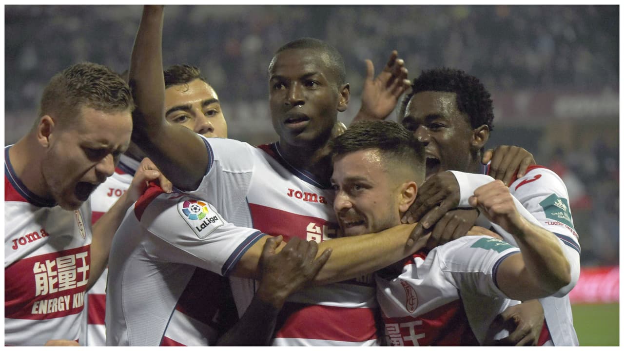 Quienes aparecen en la foto son de países distintos.