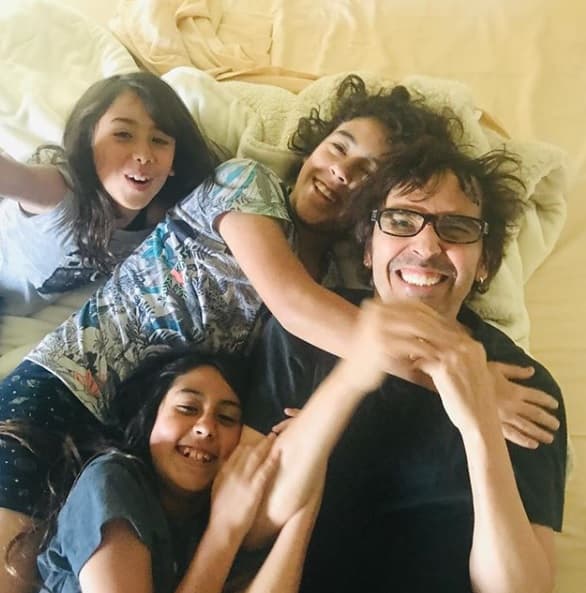 Vica Andrade y Guillermo del Bosque son padres de tres hijos: Luca, Luna y Coral. La pareja se casó en el 2002.
<br>