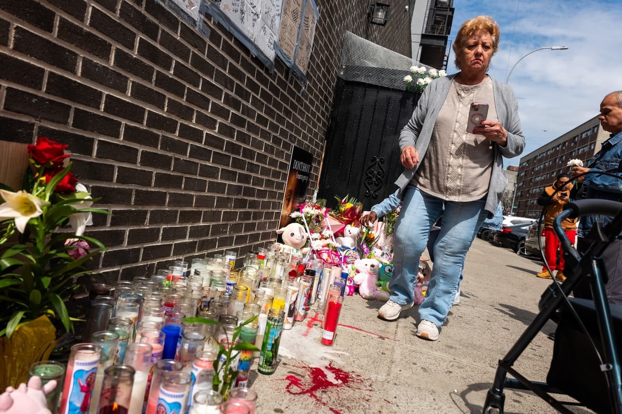 Líderes comunitarios y organizaciones religiosas condenaron el crimen y llamaron a reforzar programas juveniles, prevención de violencia y mayor presencia de recursos sociales en barrios vulnerables.