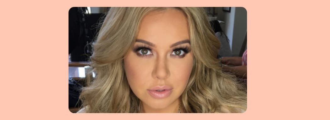 En su corto historial amoroso, 'Chiquis' ha estado en medio de la polémica por una de sus exparejas.