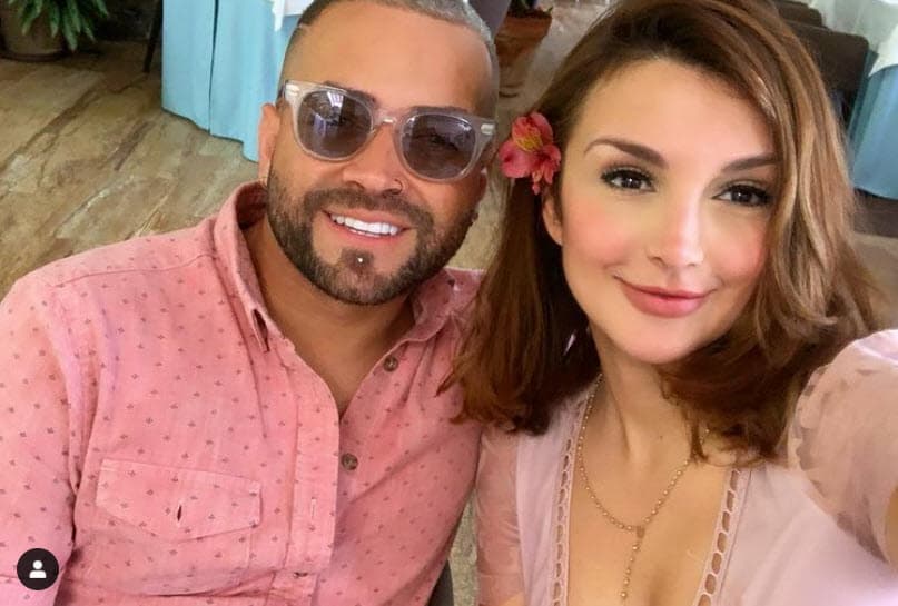 Alrededor de los fans de la pareja ronda desde hace días la zozobra, pues hay quienes aseguran que los venezolanos atraviesan una crisis.
<br>