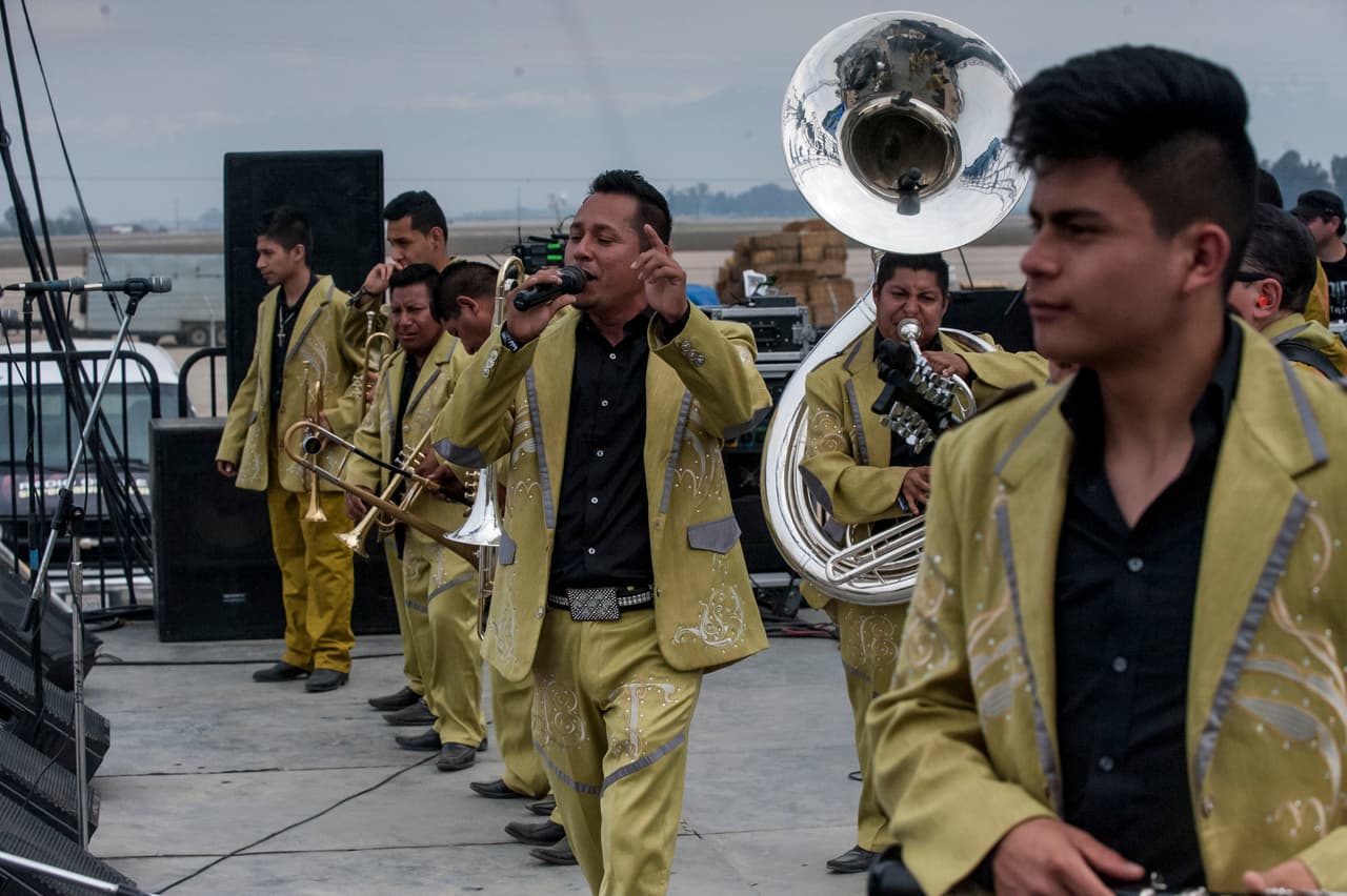 7 escenarios y mas de 50 artistas en 3 dias fueron los ingredientes para PuebloFest el 17 al 19 de marzo donde llegaron personas para disfrutar de todo el estado de California.