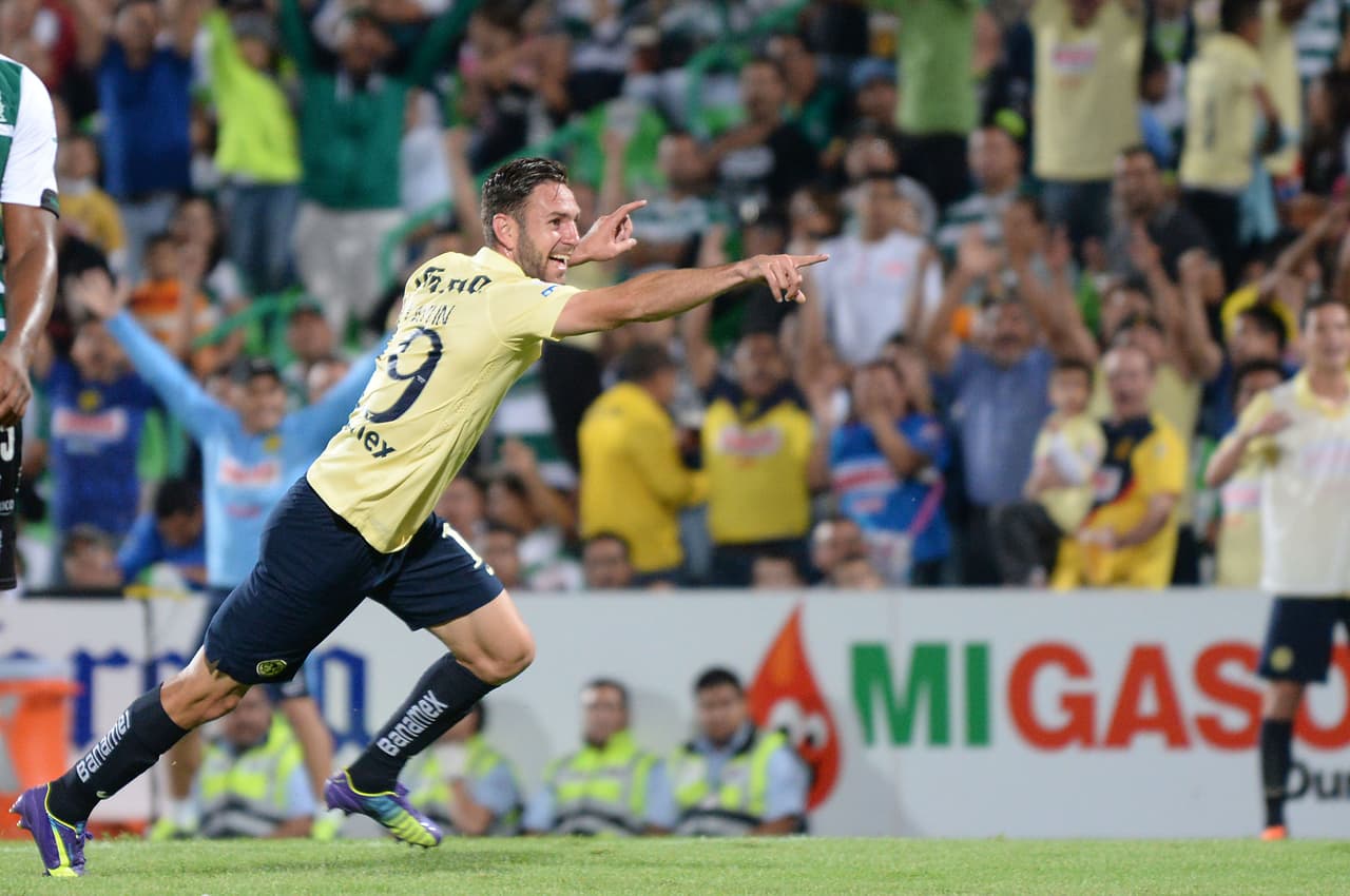 A su vuelta a la Liga MX, había crecido mucho como futbolista. Llegó a meterle cuatro goles a Santos Laguna de Torreón en el Territorio Santos Modelo.