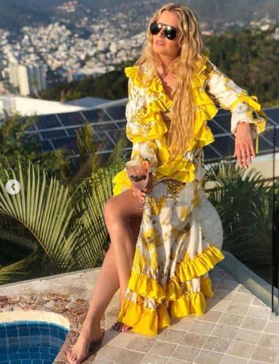 En su declaración apuntó que estos son ahora sus "anillos más famosos". Envió un mensaje a sus seguidores: "'Please', dejen de estar inventando". Y cerró sus clips ofreciéndole la información a la prensa "a la que quiero mucho".