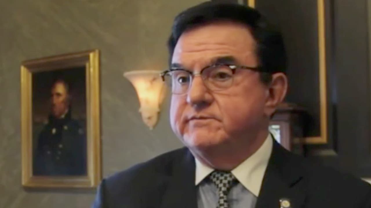 Legislador republicano de Oklahoma pide entregar a inmigración 82,000 niños que no hablan inglés