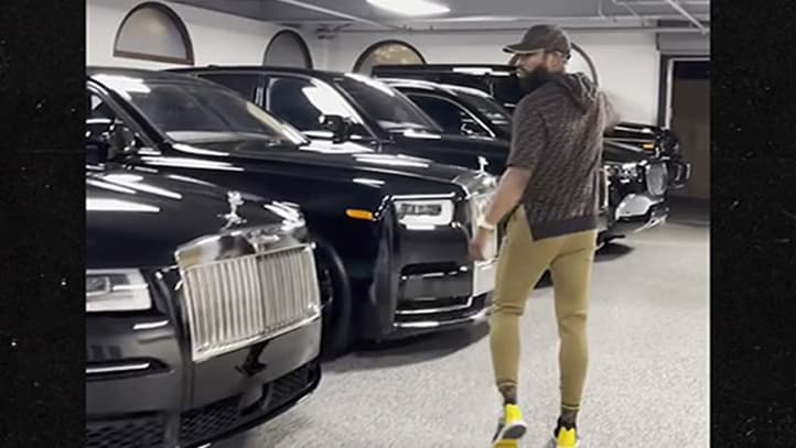 Floyd Mayweather presumió su multimillonaria colección de autos