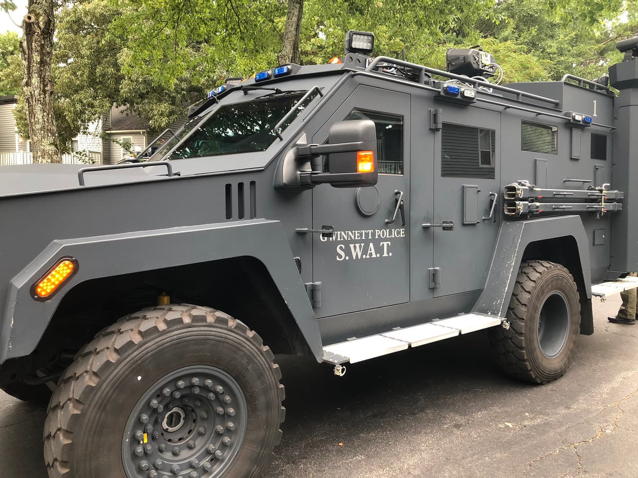Cerca de las 9 am, la Policía confirmó que el menor había sido rescatado y regresado a su madre y que estaban buscando al sospechoso, el cual no ha sido identificado.