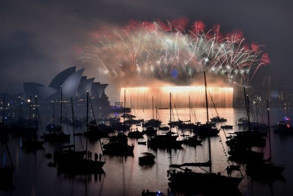 Mira esta vuelta por el mundo con las mejores imágenes de la llegada del 2015 y, ¡Feliz Año Nuevo!