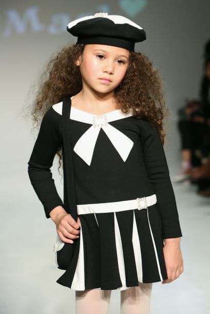 Este modelo fue presentado por la marca Biscotti & Kate Mack en Petite PARADE, en febrero de este año.