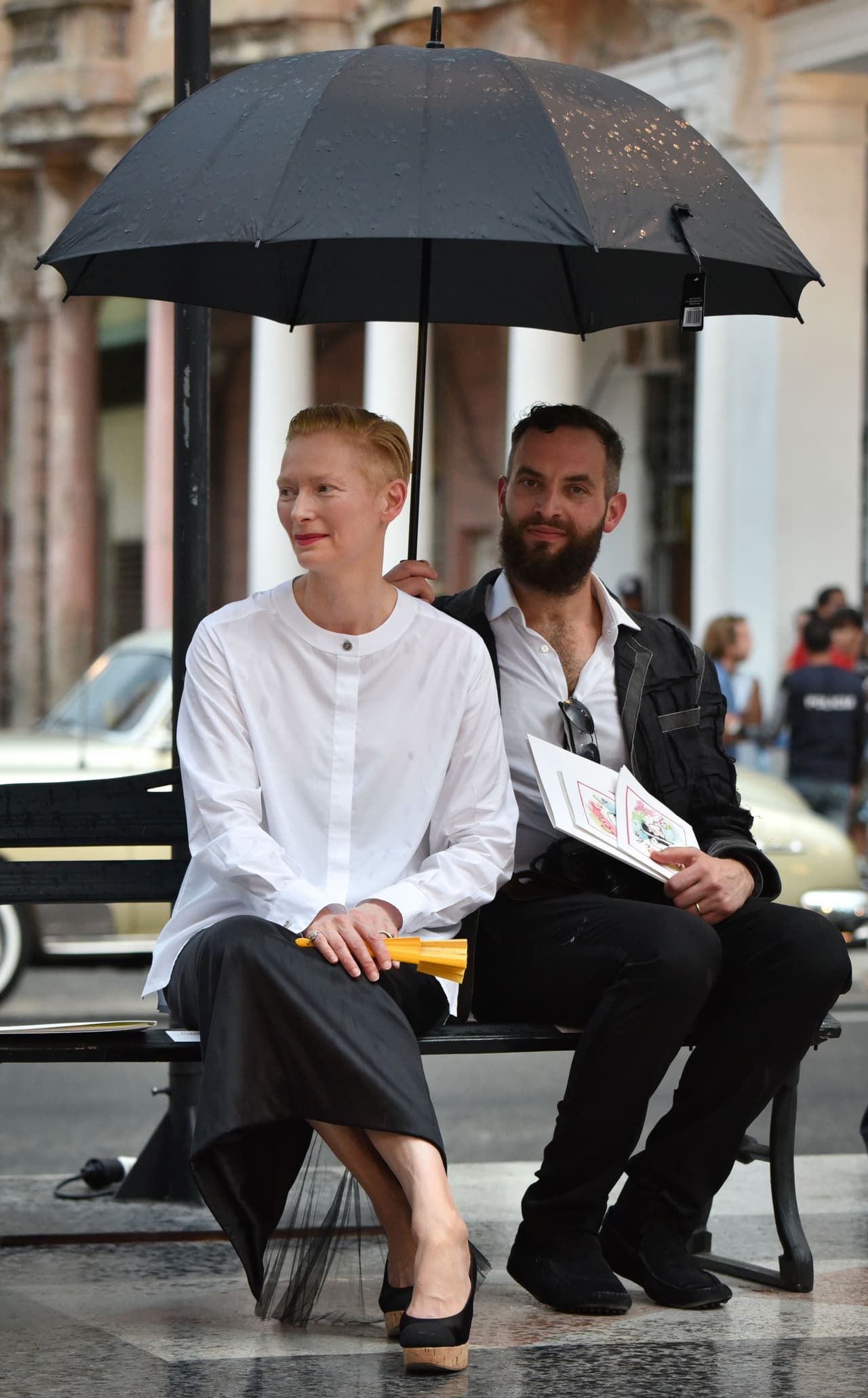 La actriz Tilda Swinton en primera fila.