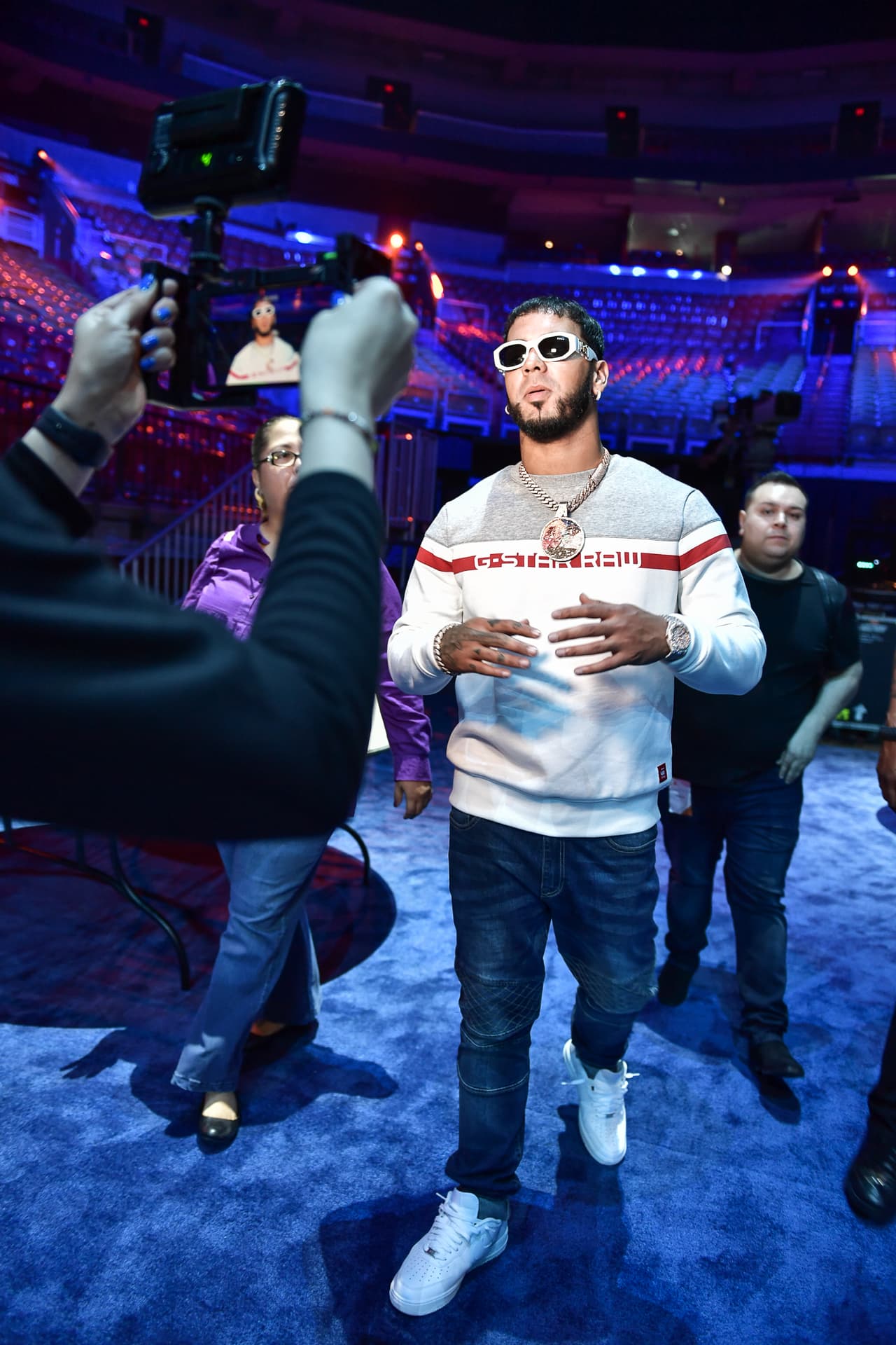 También dice que la intérprete de 'Culpables' le ha ayudado a aprender cosas diferentes: 
<b>"En ella conocí todo lo que nunca había conocido en un ser humano". </b>